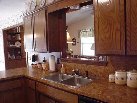 320 Cherryvale Rd, Edmond, OK 73003 photo 4