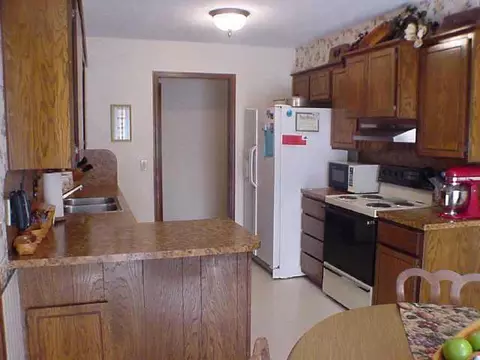 320 Cherryvale Rd, Edmond, OK 73003 photo 5
