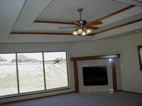3816 Pachem Ave, Harrah, OK 73045 photo 2