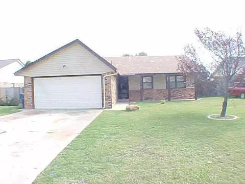 1104 Buckingham, Newcastle, OK 73065 photo 3