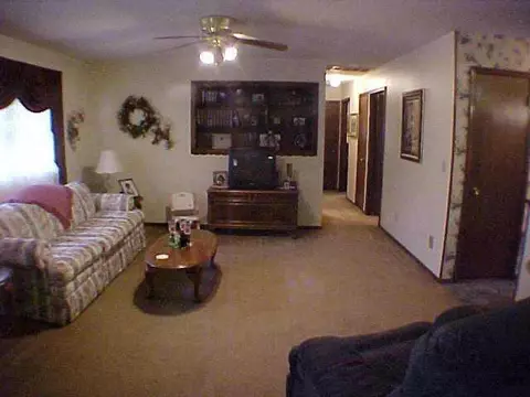 500 Ridgewood, Tuttle, OK 73089 photo 4