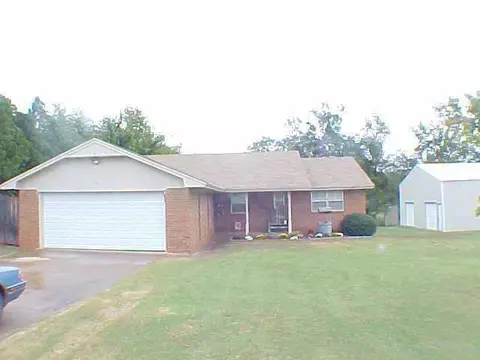 500 Ridgewood, Tuttle, OK 73089 photo 1