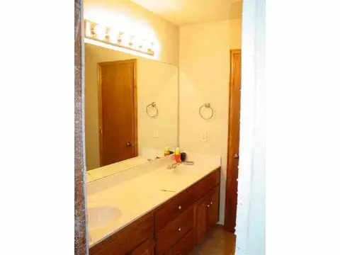 1204 SW 23 Rd, Moore, OK 73160 photo 6