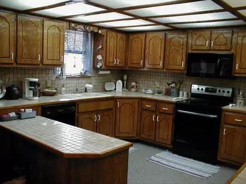 201 Hazard Hill Rd, Mcloud, OK 74851 photo 2