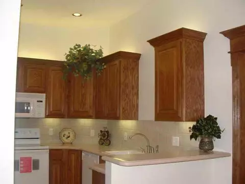 317 Falling Leaf Ter, Moore, OK 73160 photo 3