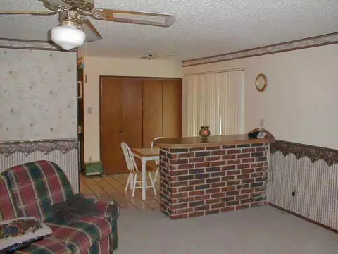 2112 Memphis Dr, Norman, OK 73071 photo 5