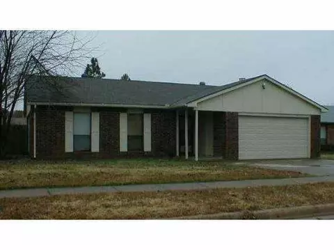 2112 Memphis Dr, Norman, OK 73071 photo 1