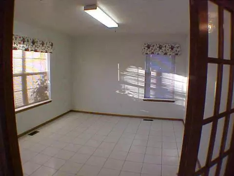 202 Whispering Pnes, Tuttle, OK 73089 photo 7