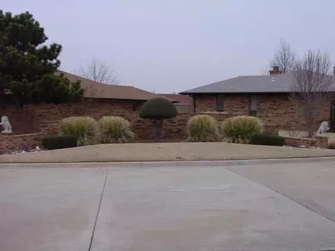 1724 Lionsgate Cir, Oklahoma City, OK 73127 photo 8