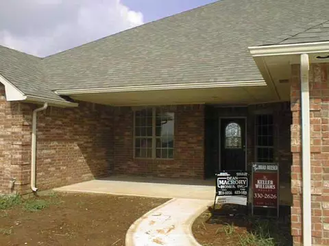 4031 Michael Dr, Edmond, OK 73003 photo 2