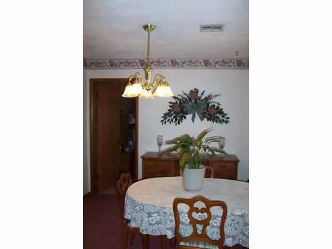 2075 N Dobbs Rd, Harrah, OK 73045 photo 3