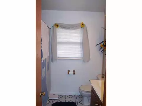 2075 N Dobbs Rd, Harrah, OK 73045 photo 8