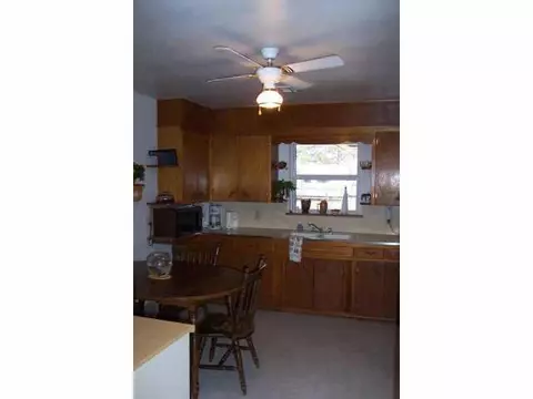 2075 N Dobbs Rd, Harrah, OK 73045 photo 2