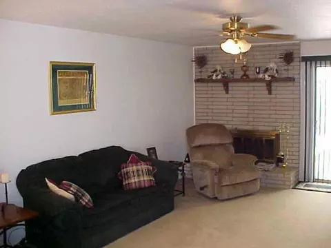 3413 N Eagle Ln, Bethany, OK 73008 photo 2