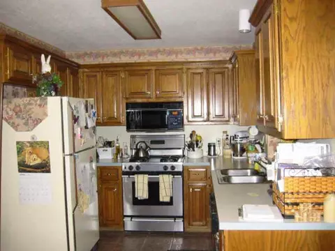 4100 Crystal Ct, Norman, OK 73072 photo 3