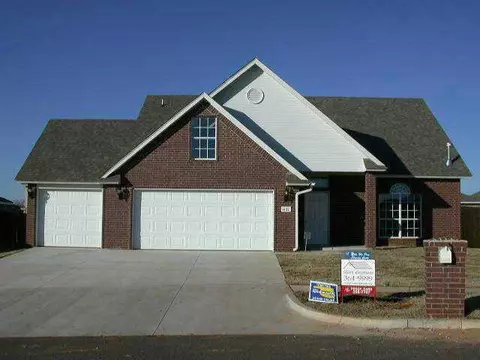 1121 Bald Eagle Ct, Norman, OK 73072 photo 1