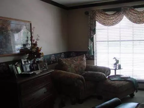 13600 Silver Eagle Trl, Edmond, OK 73013 photo 4