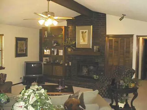 2000 Basking Ridge Trl, Edmond, OK 73013 photo 2