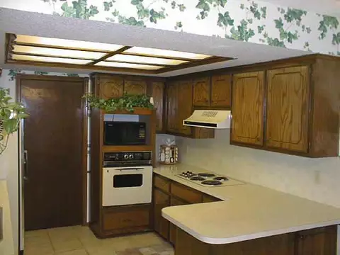 2000 Basking Ridge Trl, Edmond, OK 73013 photo 4