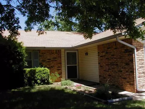 1701 Vanessa, Norman, OK 73071 photo 5