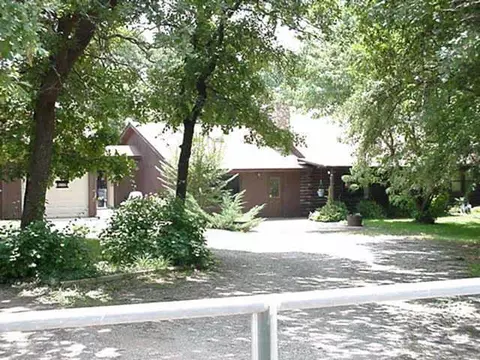 1 Wildwood Dr, Mcloud, OK 74851 photo 2