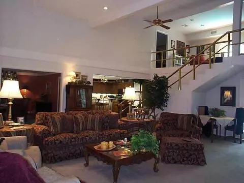 7 Rustic Hls, Norman, OK 73072 photo 2
