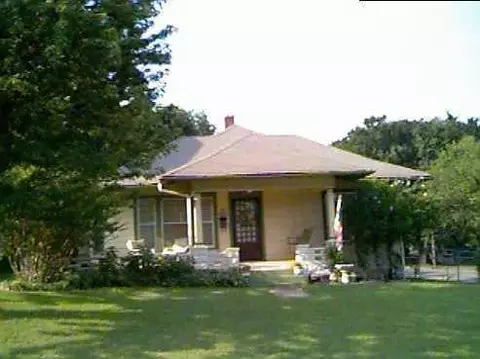 401 E Mansur, Guthrie, OK 73044 photo 1