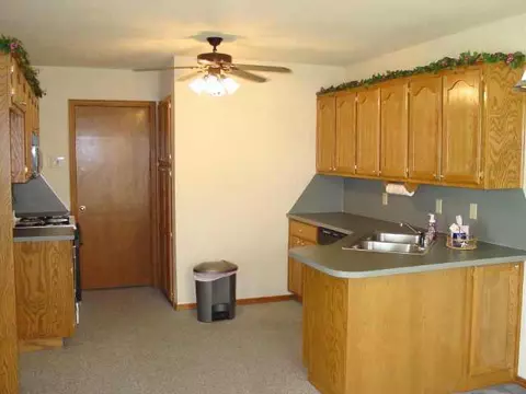 2618 Briarcliff Dr, Moore, OK 73170 photo 6