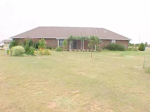 2716 Garden Rd, Tuttle, OK 73089 photo 10
