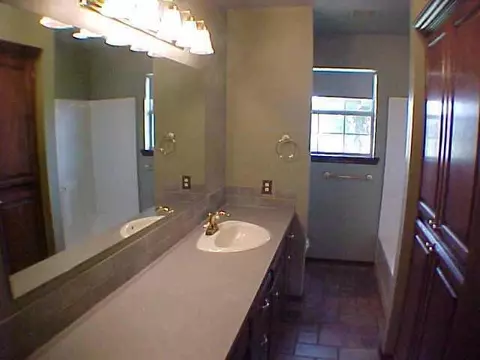 2716 Garden Rd, Tuttle, OK 73089 photo 7