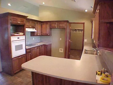 2716 Garden Rd, Tuttle, OK 73089 photo 3