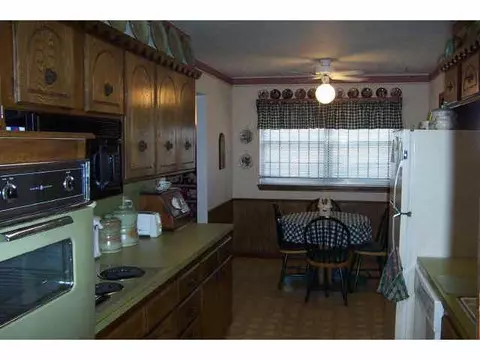 507 Harris Dr, Mcloud, OK 74851 photo 3