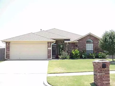 2900 East Lk, Norman, OK 73071 photo 1