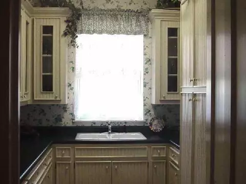 2705 Summit Dr, Edmond, OK 73034 photo 5