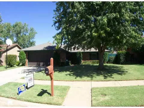 233 Cindy, Norman, OK 73071 photo 1