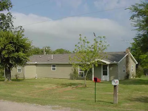 3105 E Silver City Rd, Tuttle, OK 73089 photo 1