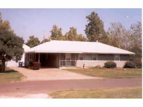 1602 E Perkins, Guthrie, OK 73044 photo 1