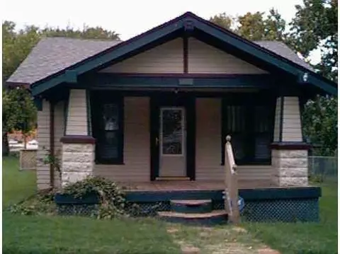319 E Mansur, Guthrie, OK 73044 photo 3