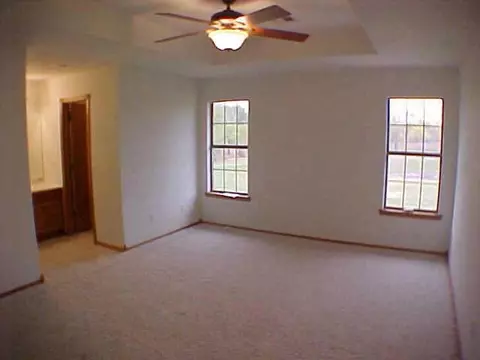3513 E Fox Ln, Tuttle, OK 73089 photo 9