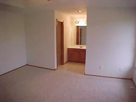 3513 E Fox Ln, Tuttle, OK 73089 photo 10