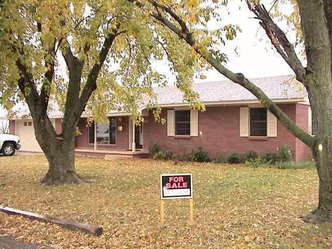401 Crenshaw, Wayne, OK 73095 photo 1