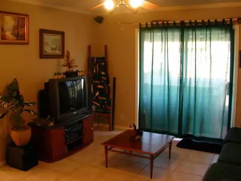 323 Elder Ln, Mustang, OK 73064 photo 3