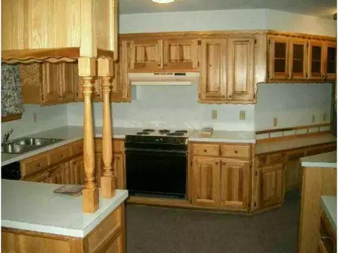 405 S Kickapoo, Shawnee, OK 74801 photo 2