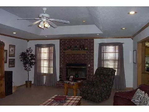 30200 Clearpond Rd, Mcloud, OK 74851 photo 5