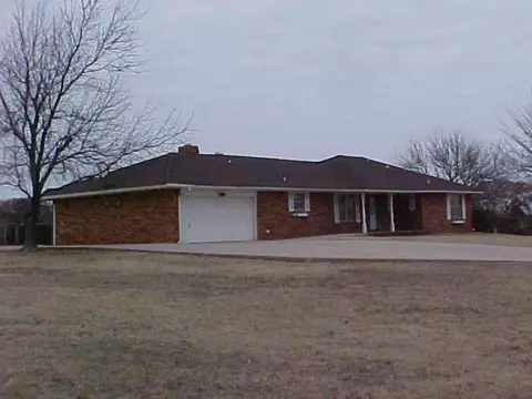 509 Deano Dr, Tuttle, OK 73089 photo 1