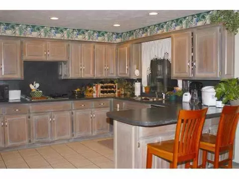 2500 Windover, Edmond, OK 73013 photo 2