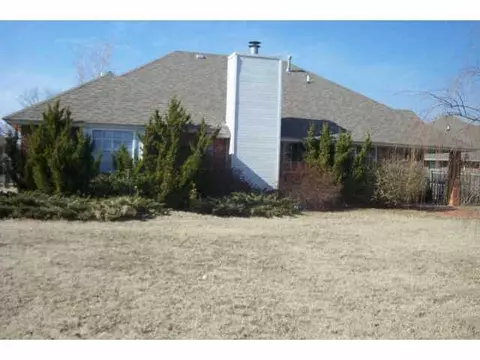 412 Laws Dr, Norman, OK 73072 photo 3