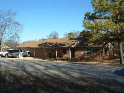 141 Elmwood, Tuttle, OK 73089 photo 2