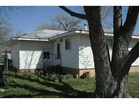 106 12th St, Edmond, OK 73034 photo 3