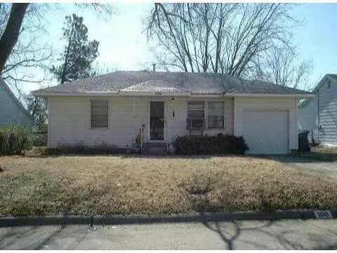 106 12th St, Edmond, OK 73034 photo 1